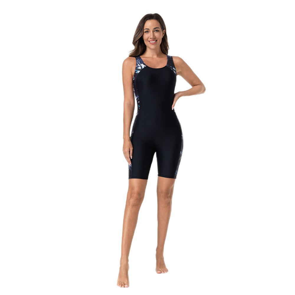 Damen Sportlicher Neoprenanzug mit innovativem Schnitt – Élanora