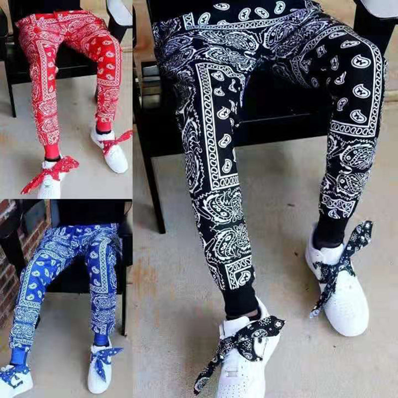 Herren Trendige Jogginghose mit Bandana-Muster Echoarchiv