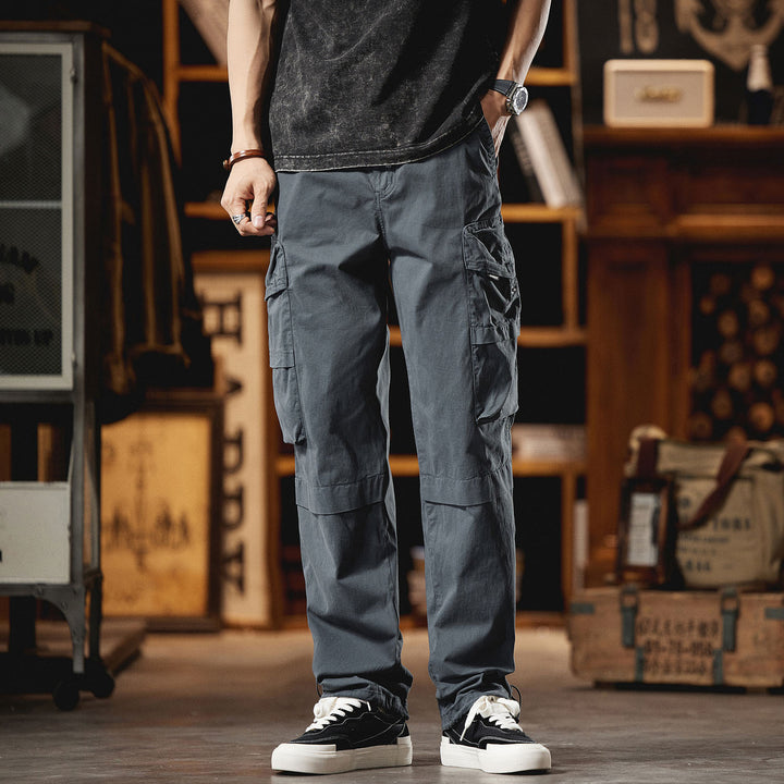 Herren Cargo-Hose mit zahlreichen Funktionstaschen und elastischem Bund Echoarchiv
