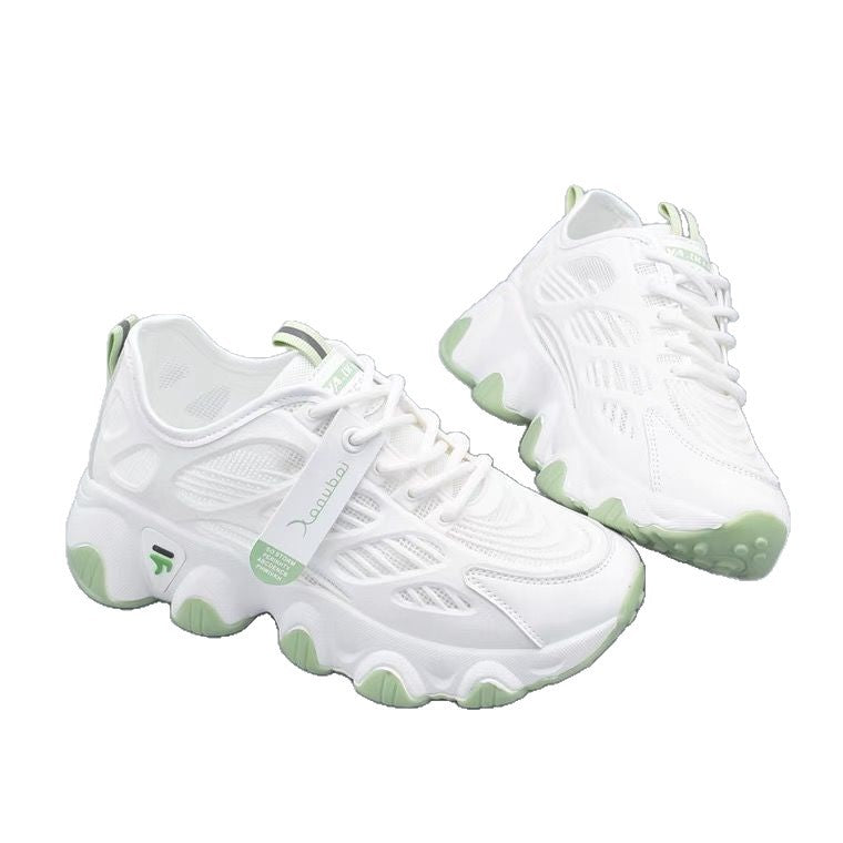 Damen Sportliche Sneakers mit atmungsaktivem Netzmaterial und dämpfender Sohle Echo Archiv