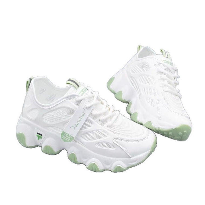 Damen Sportliche Sneakers mit atmungsaktivem Netzmaterial und dämpfender Sohle Echo Archiv