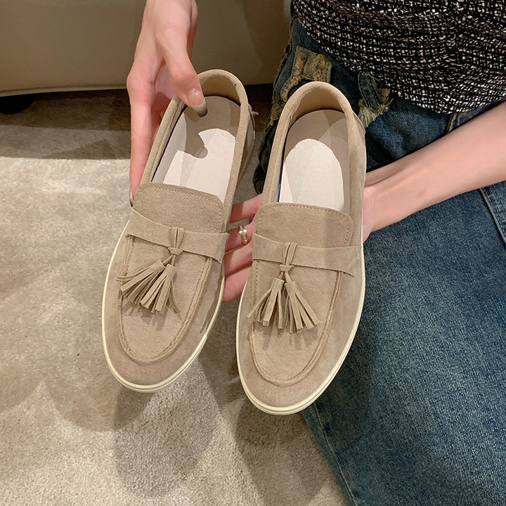 Damen Slipper mit Quasten aus Veloursleder und rutschfester Gummisohle Echo Archiv