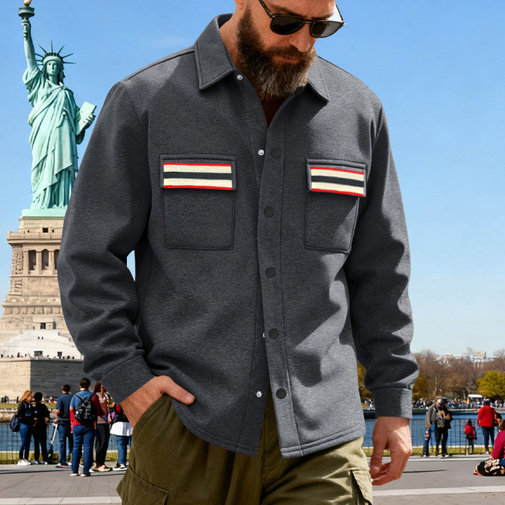 Herren Overshirt-Jacke mit Druckknopfleiste und gestreiften Brusttaschen – Taviero