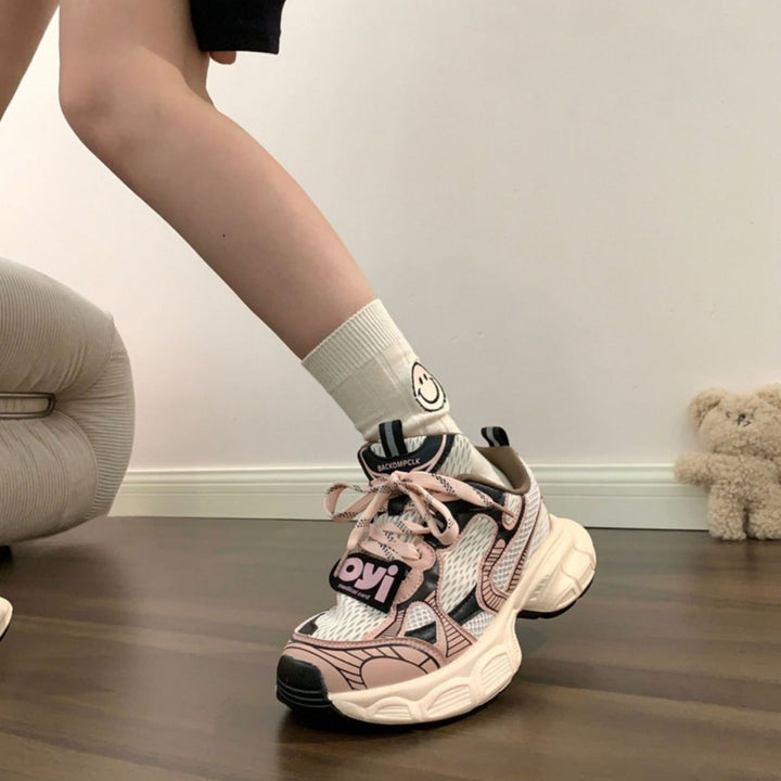 Damen Sportliche Sneakers mit atmungsaktivem Mesh und rutschfester Sohle Echo Archiv