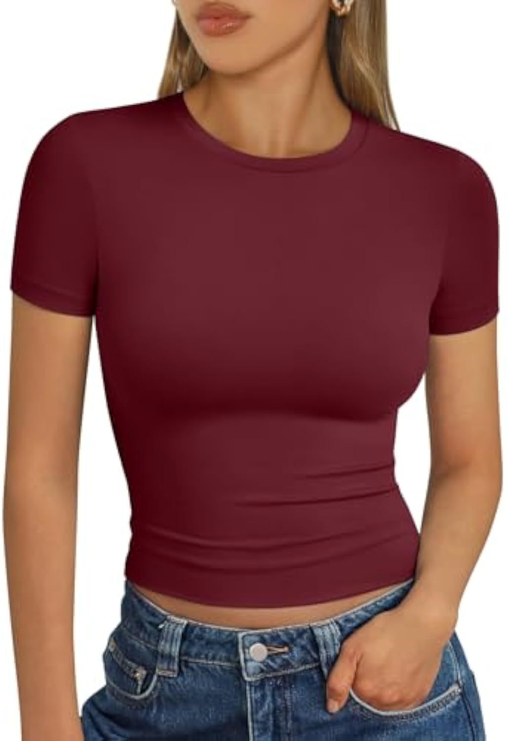 Damen figurbetontes Kurzarmshirt aus elastischem Material Echo Archiv