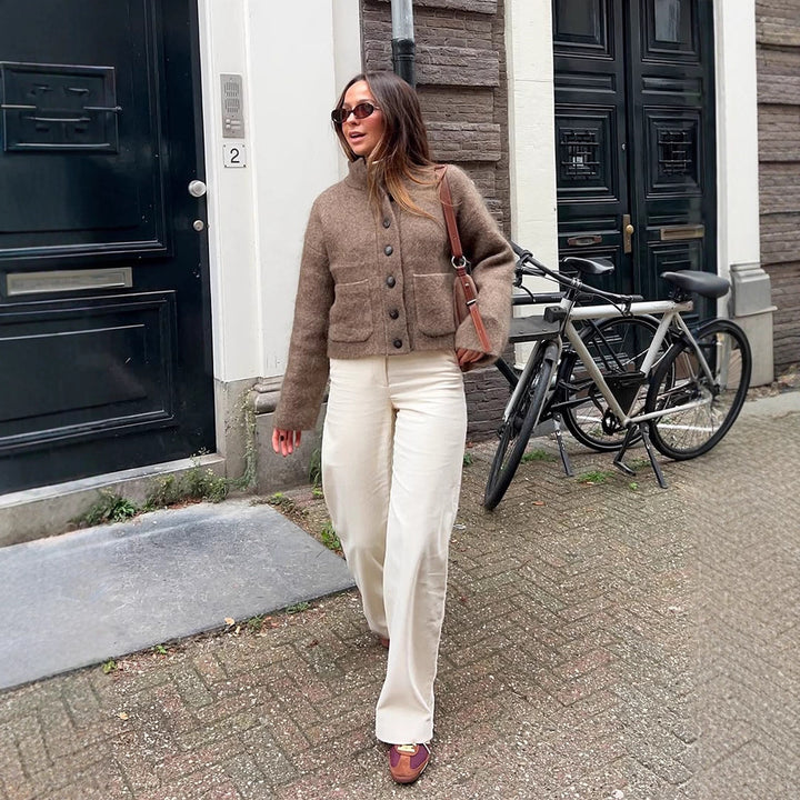 Damen Kurzjacke aus flauschigem Mohair‑Mix mit Knopfleiste & aufgesetzten Taschen Echoarchiv