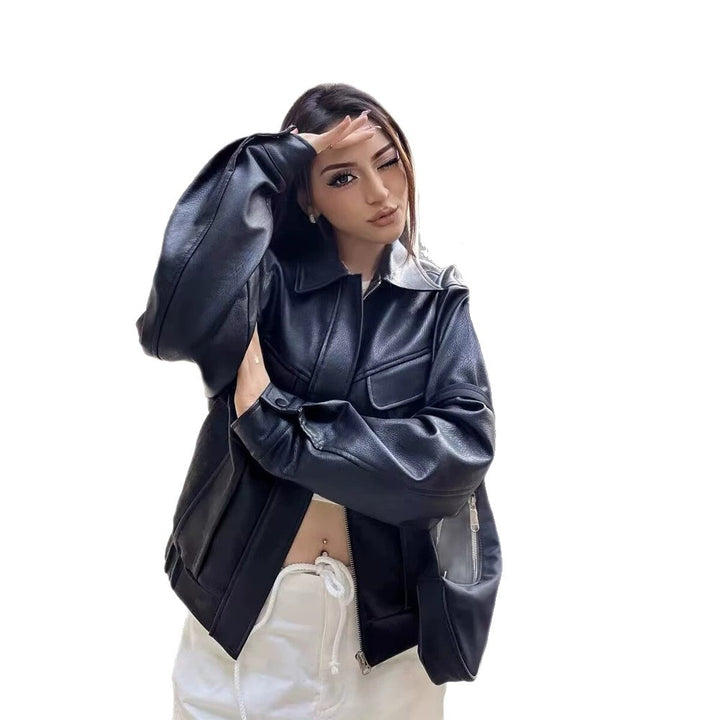 Damen Kurz geschnittene Kunstlederjacke im Boxy Cut mit voluminösen Ballonärmeln Echoarchiv