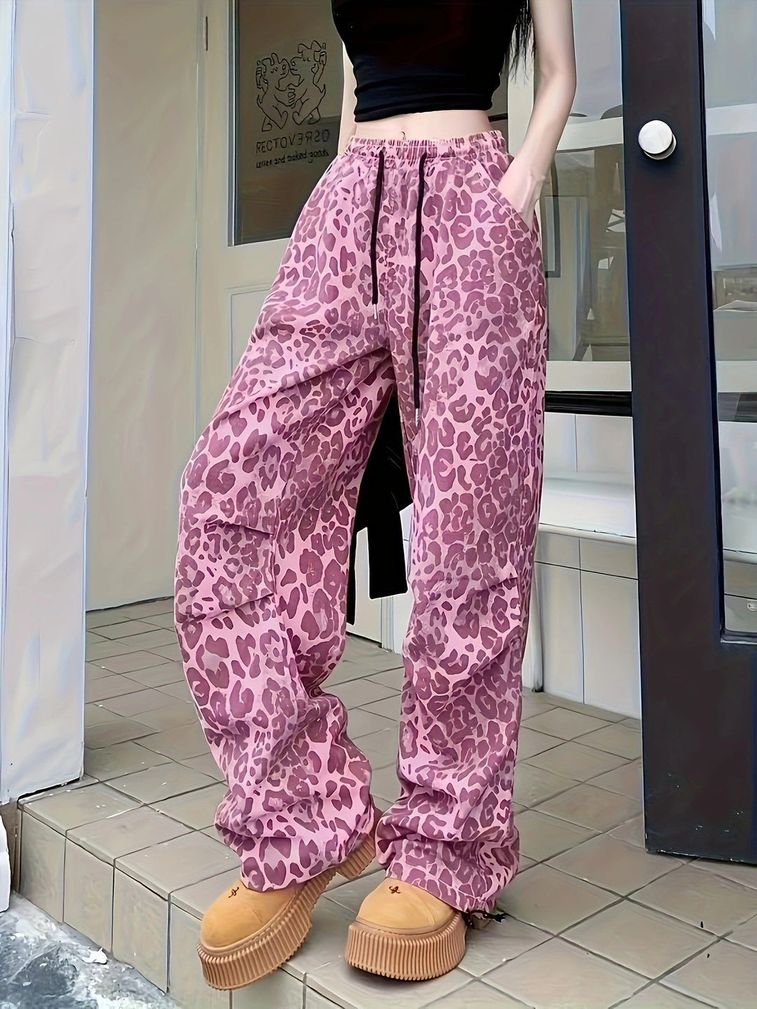 Damen Cargo-Hose mit Leopardenmuster und elastischem Bund Echo Archiv