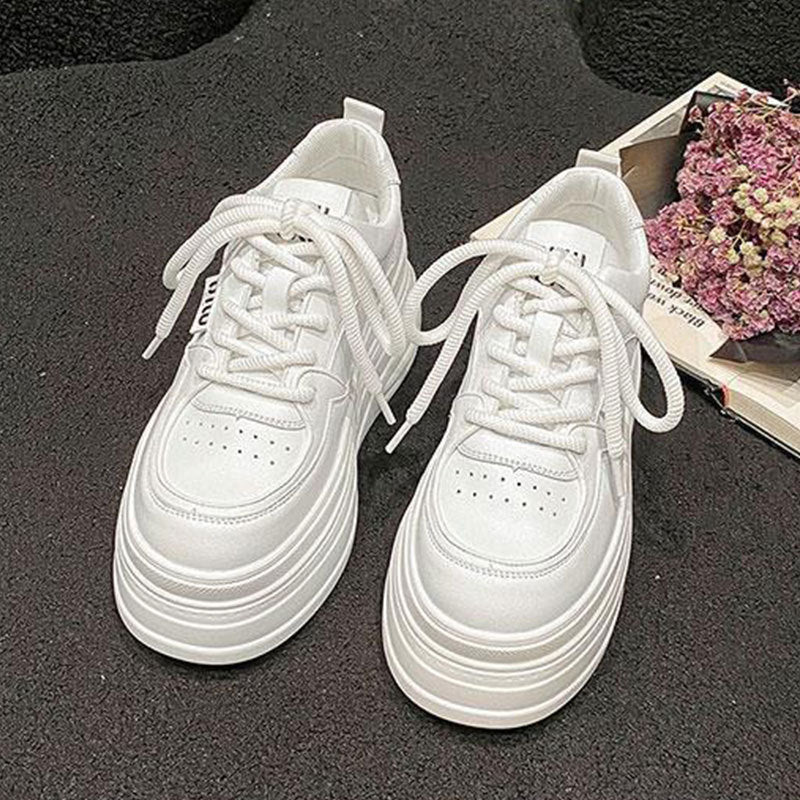 Damen Plateau Sneakers mit trendigem zweifarbigem Design und verstärkter Dämpfung Echo Archiv