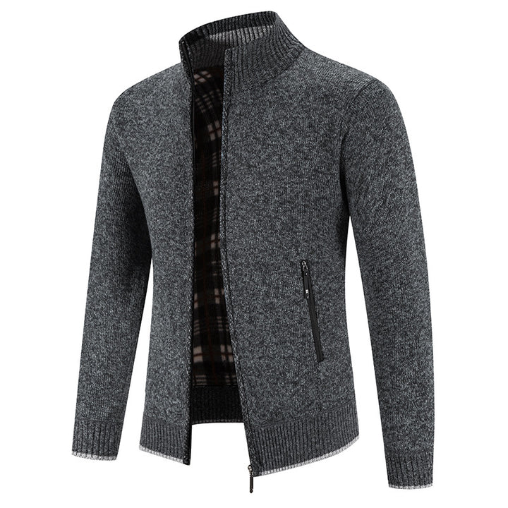 Herren Strickjacke mit hohem Kragen und praktischen Reißverschlusstaschen Echoarchiv