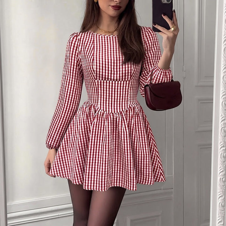 Damen V-Ausschnitt Mini Kleid mit Puffärmeln Echo Archiv