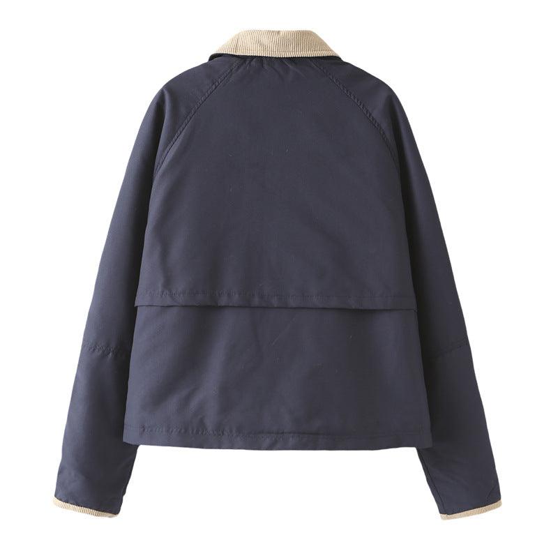 Damen kastige Kurzjacke mit Cordkragen, verdeckter Frontleiste und großen aufgesetzten Taschen – Célinea