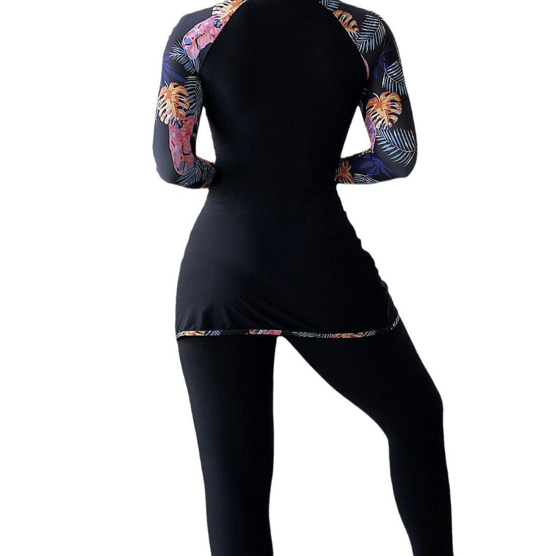 Damen Sportlicher Schwimmanzug mit UV-Schutz und femininem Wickeldesign Echo Archiv