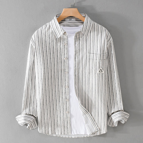 Herren Leichtes gestreiftes Baumwoll‑Leinen Layering‑Overshirt mit Kentkragen, Brusttasche und Crinkle‑Struktur Echoarchiv