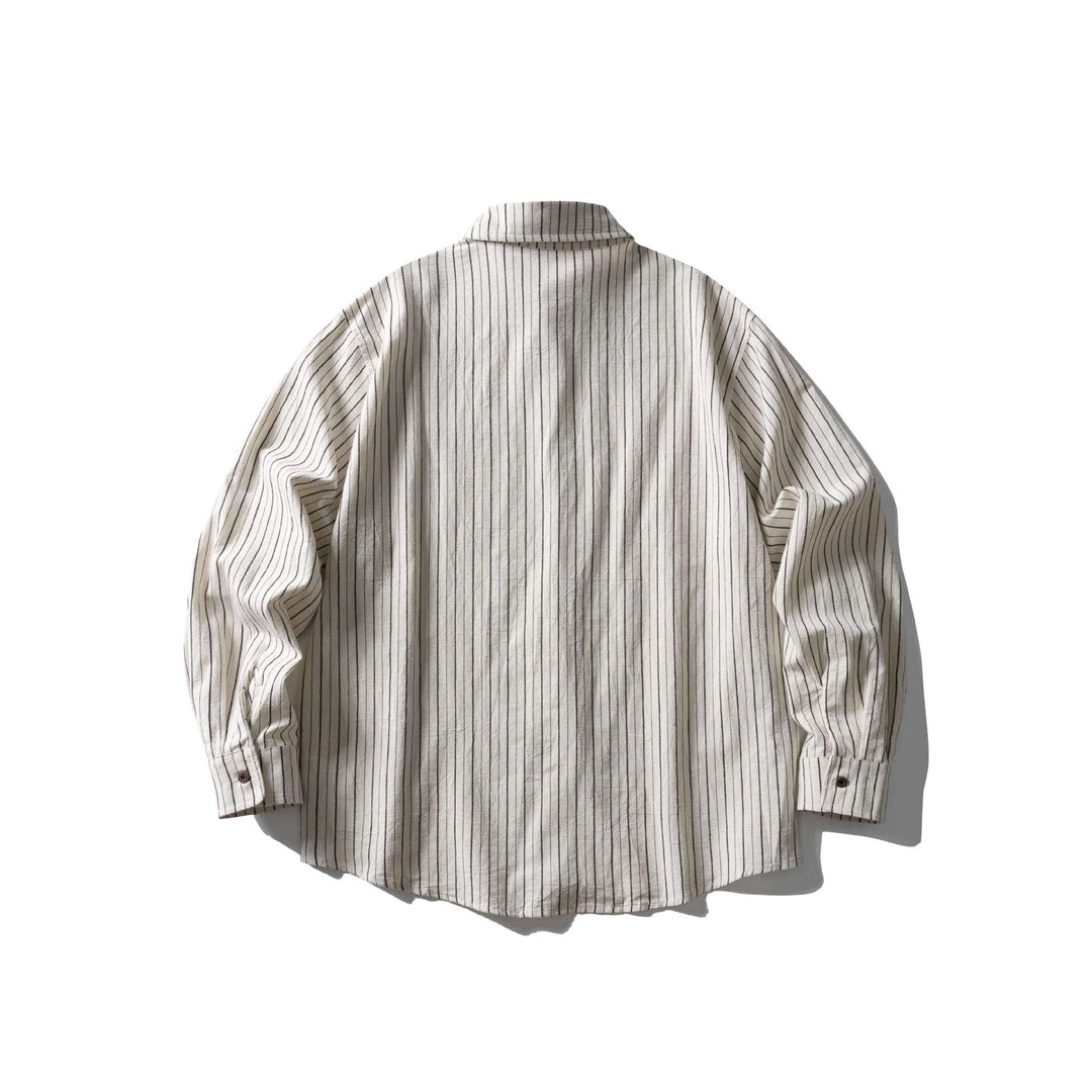 Unisex Oversize Longline-Hemd mit Nadelstreifen und Brusttasche Echoarchiv
