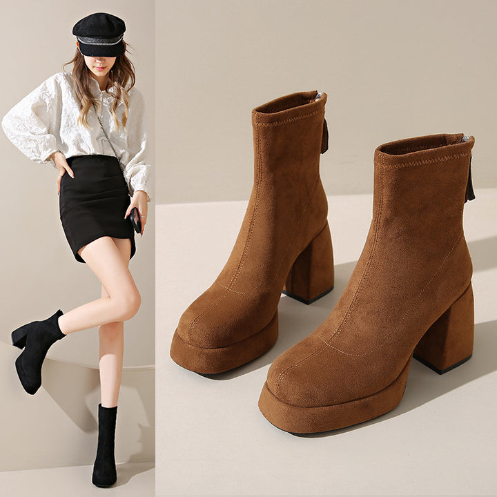 Damen Plateau‑AnklEcho Archivoots aus Veloursleder mit hohem Blockabsatz Echo Archiv