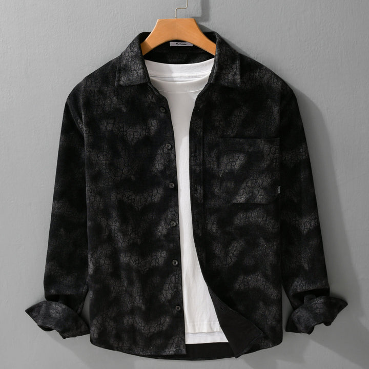 Herren Samtiges Hemdjacken-Overshirt mit tonalem Muster und Brusttasche Echoarchiv