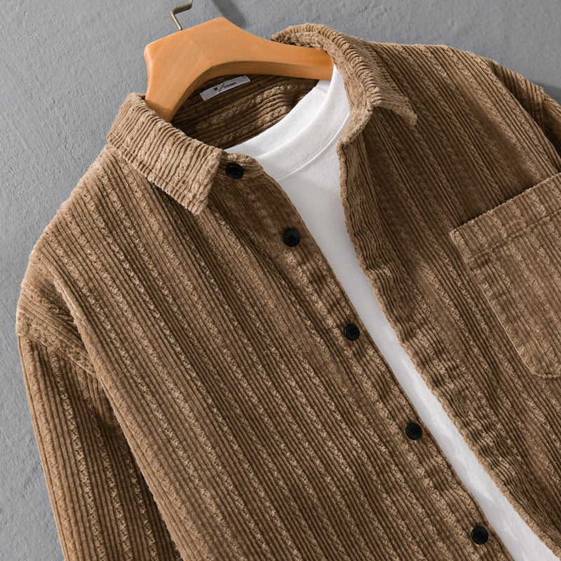 Herren Cord-Overshirt mit markanter Rippenstruktur und Brusttasche Echoarchiv