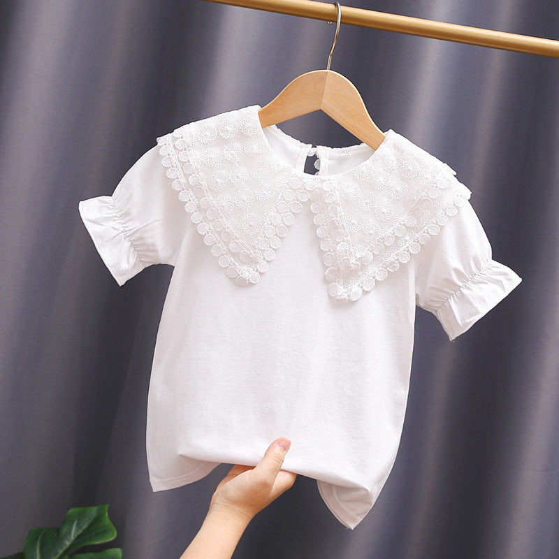 Mädchen Bluse mit romantischem Spitzenkragen und Rüschendetails Echo Archiv