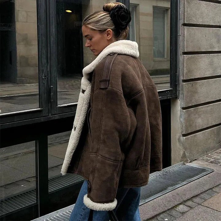 Damen Warme Lammfelljacke mit bequemem Schnitt Echoarchiv