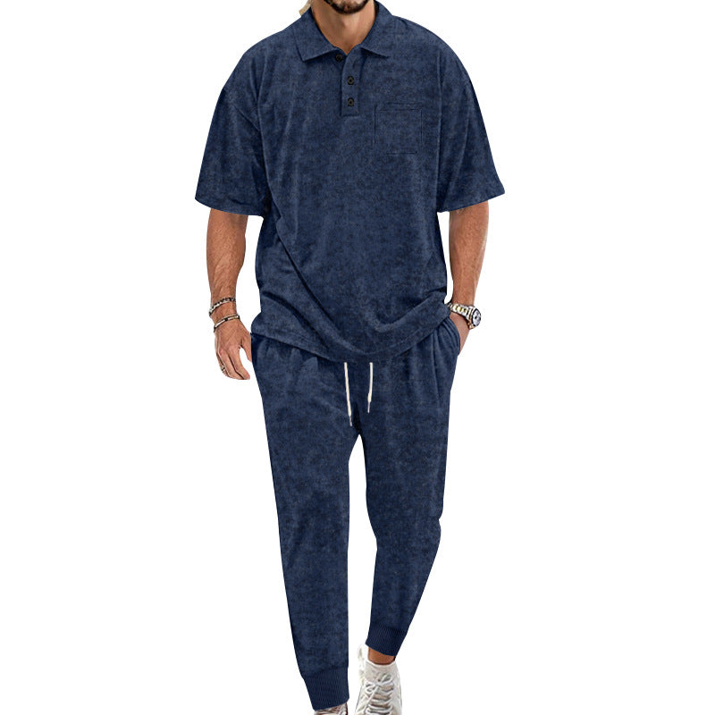 Herren lässiges Freizeit-Set mit Poloshirt und Jogginghose Echoarchiv