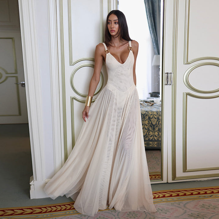 Damen Stilvolles Maxikleid mit transparentem Rock und elegantem V-Ausschnitt Echo Archiv