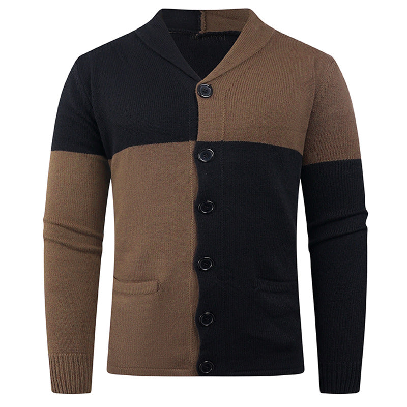 Herren Strickjacke mit modernem Zopfmuster und praktischen Taschen Echoarchiv
