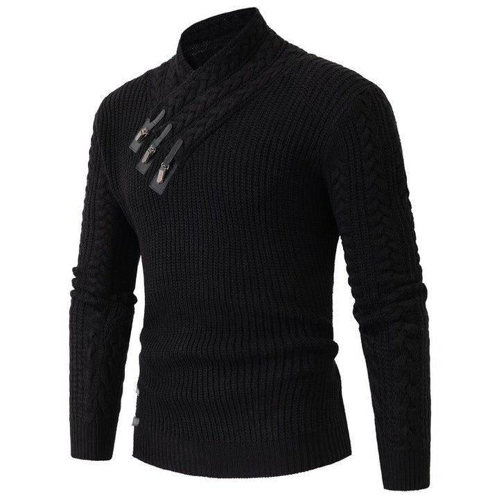 Herren nan Strickpullover mit Schalkragen, Zopfmuster und markanten Schnallenverschlüssen Echo Archiv