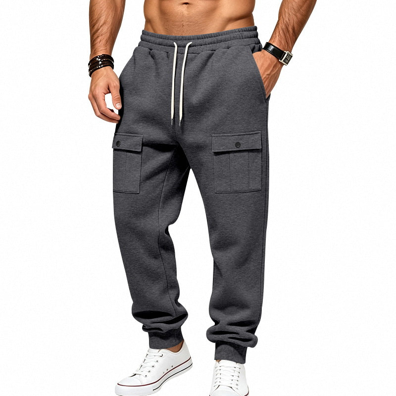 Herren Cargo-Jogginghose mit Bündchen, Tunnelzug und aufgesetzten Klappentaschen Echoarchiv