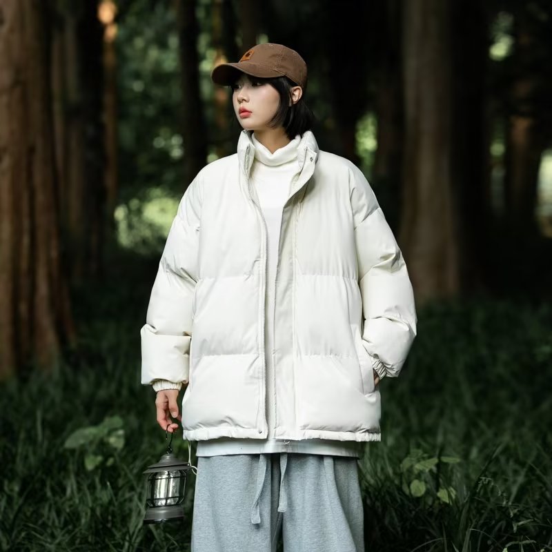 Herren gesteppte Outdoor-Jacke mit hohem Kragen und isolierender Füllung Echoarchiv