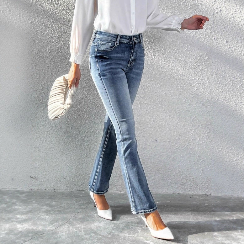Damen schlanke Bootcut-Jeans mit leichtem Schlag und sculptendem Stretchbund Echo Archiv