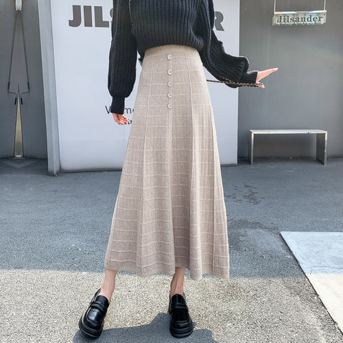 Damen Langer Plissee-Rock mit Knopfdetails Echo Archiv