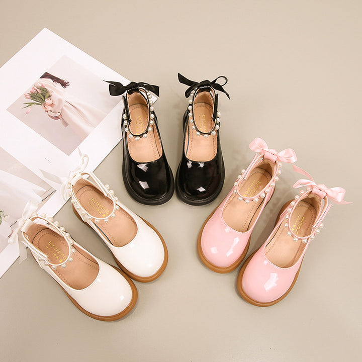 Mädchen Ballerina Schuhe mit Perlen- und Schleifendetail Echo Archiv