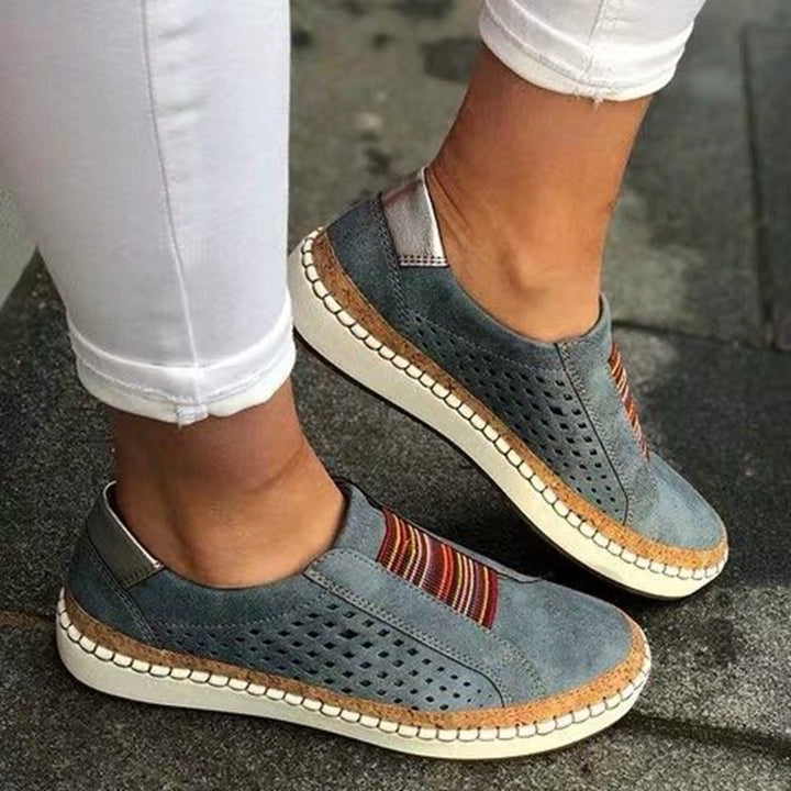 Damen perforierte Slipper-Sneaker mit Elastikeinsatz und Korkoptik-Plateau Echo Archiv