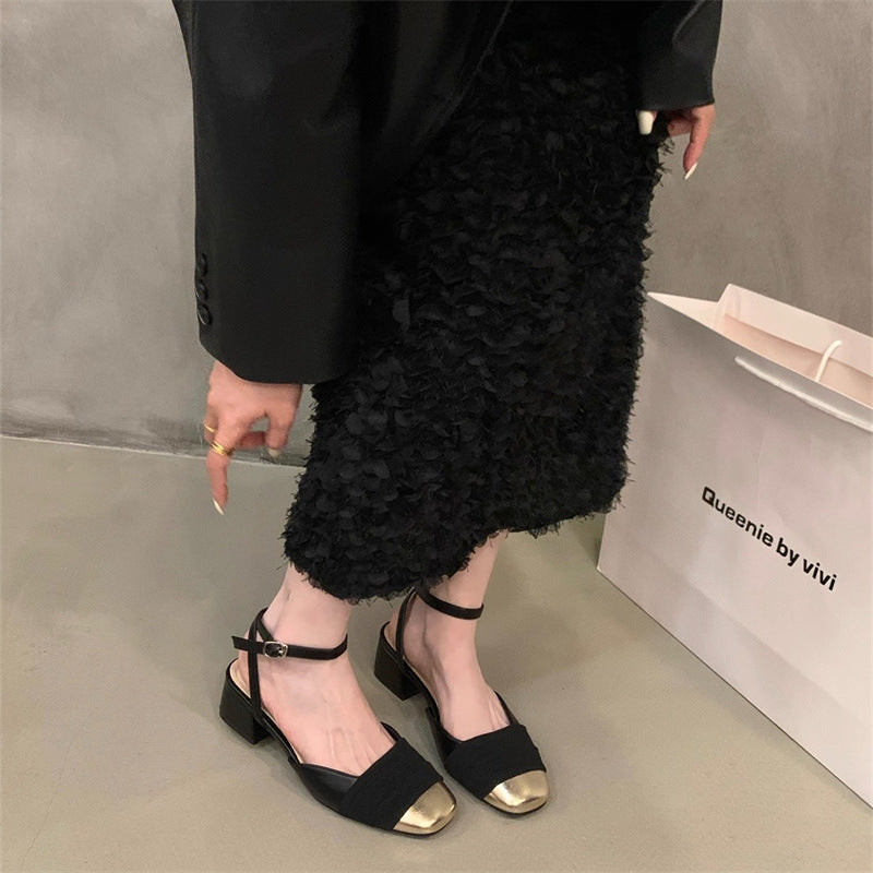 Damen nan elegante Sandalette mit niedrigem Blockabsatz, metallischer Kappenspitze und verstellbarem Knöchelriemen Echo Archiv
