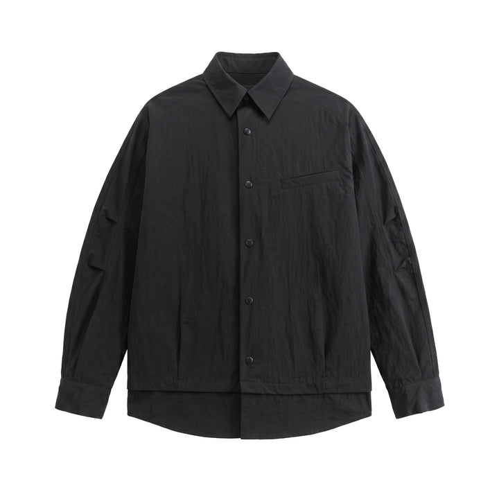 Unisex Oversize Hemdjacke mit Druckknöpfen, Kentkragen und Brust‑Welttasche Echoarchiv