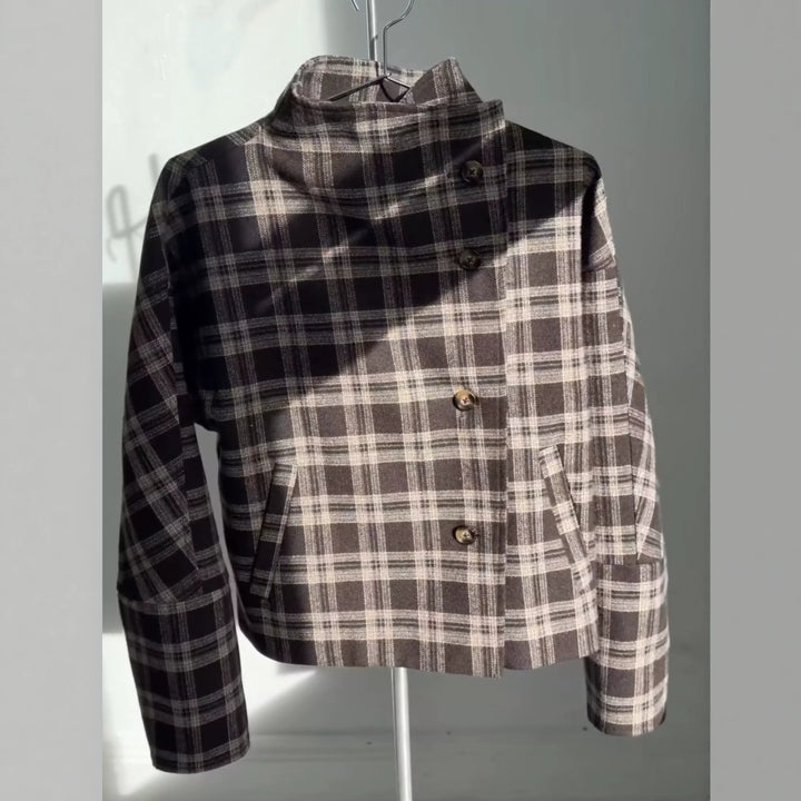 Damen Kurzer Wollmix‑Mantel mit asymmetrischer Knopfleiste und Stehkragen Echo Archiv