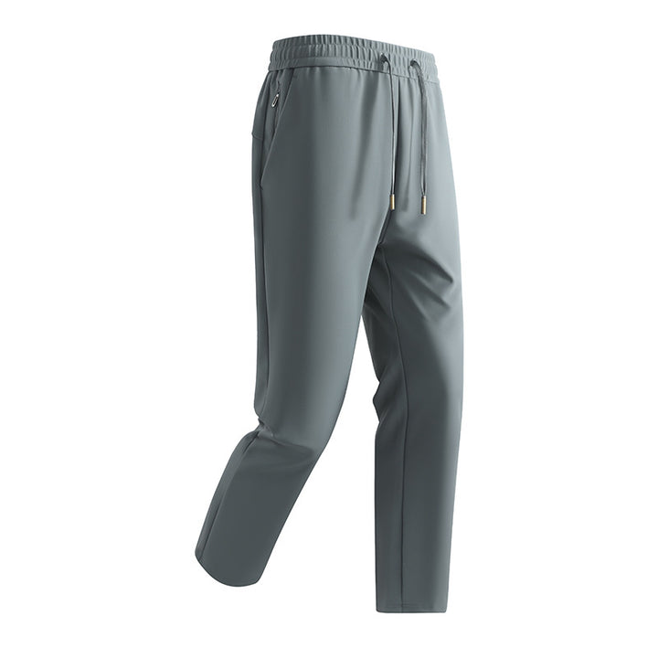 Herren Slim-Tapered Performance-Jogginghose aus wasserabweisendem Funktionsstoff mit elastischem Kordelbund & verdeckten Reißverschlusstaschen Echoarchiv