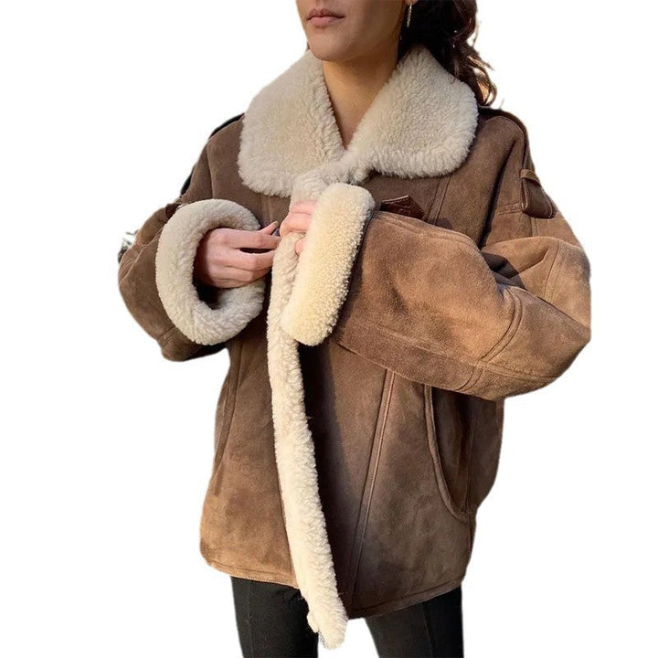 Damen Warme Lammfelljacke mit bequemem Schnitt Echoarchiv