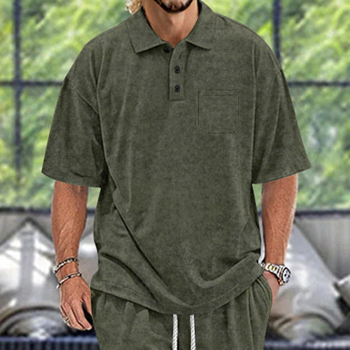 Herren Poloshirt mit strukturiertem Design und praktischen Knöpfen Echoarchiv
