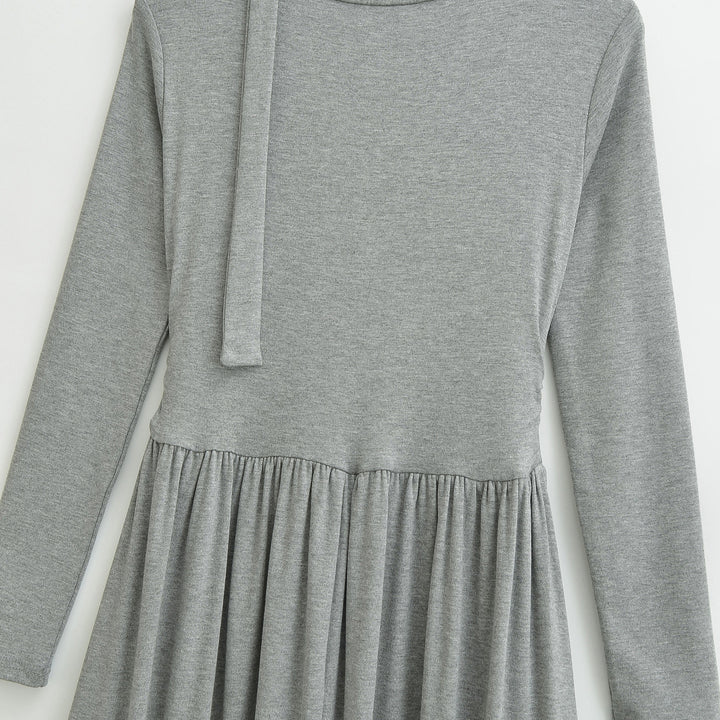 Damen Midikleid mit Raffung, V-Ausschnitt und tailliertem Faltenrock Echoarchiv