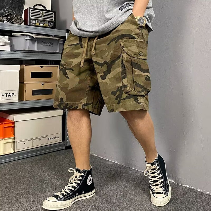 Herren Cargo-Shorts mit funktionalen Seitentaschen und verstellbarem Bund Echoarchiv