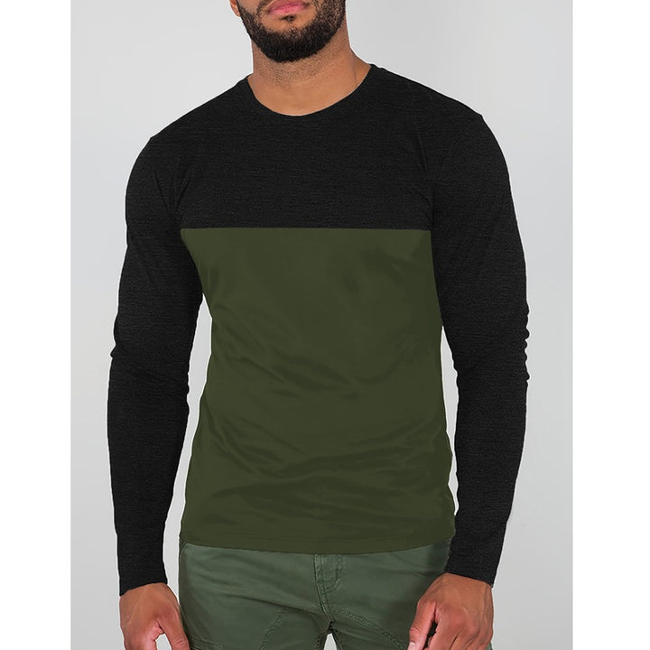 Herren Langarmshirt Colorblock aus Baumwollmix mit Rundhalsausschnitt und körpernaher Passform Echo Archiv