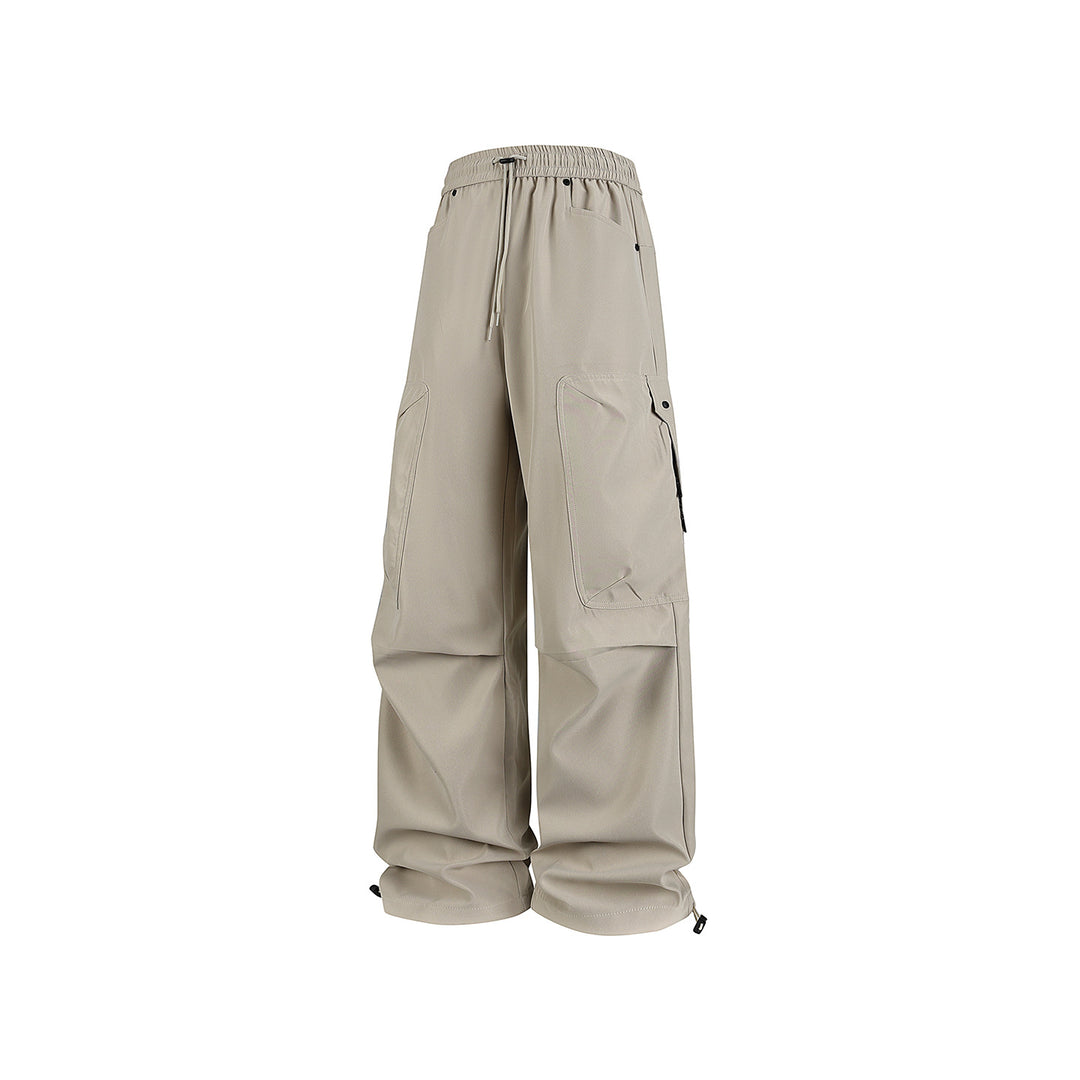 Herren Extraweite Utility-Cargohose im Joggerstil mit Tunnelzugbund und verstellbaren Beinabschlüssen Echo Archiv