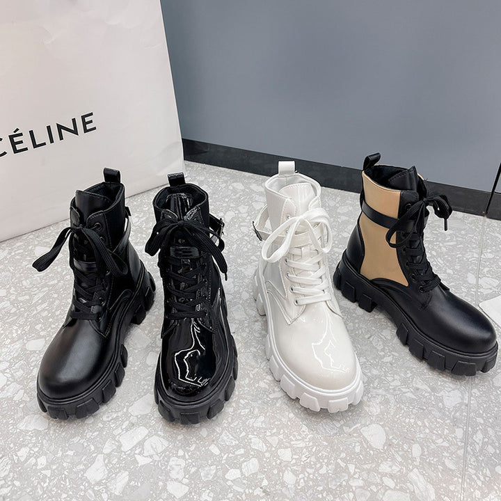 Damen Chunky‑Lug Ankleboots mit patentiertem Lackoberteil, Schnürung und verstellbarem Schnallenriemen Echo Archiv