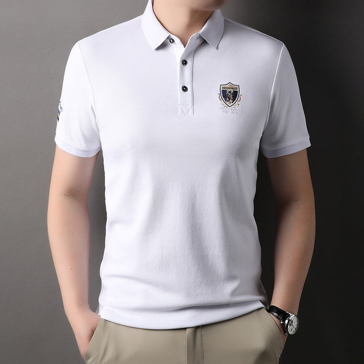 Herren Polohemd mit hochwertiger Piqué-Oberfläche und eleganter Stickerei Echoarchiv