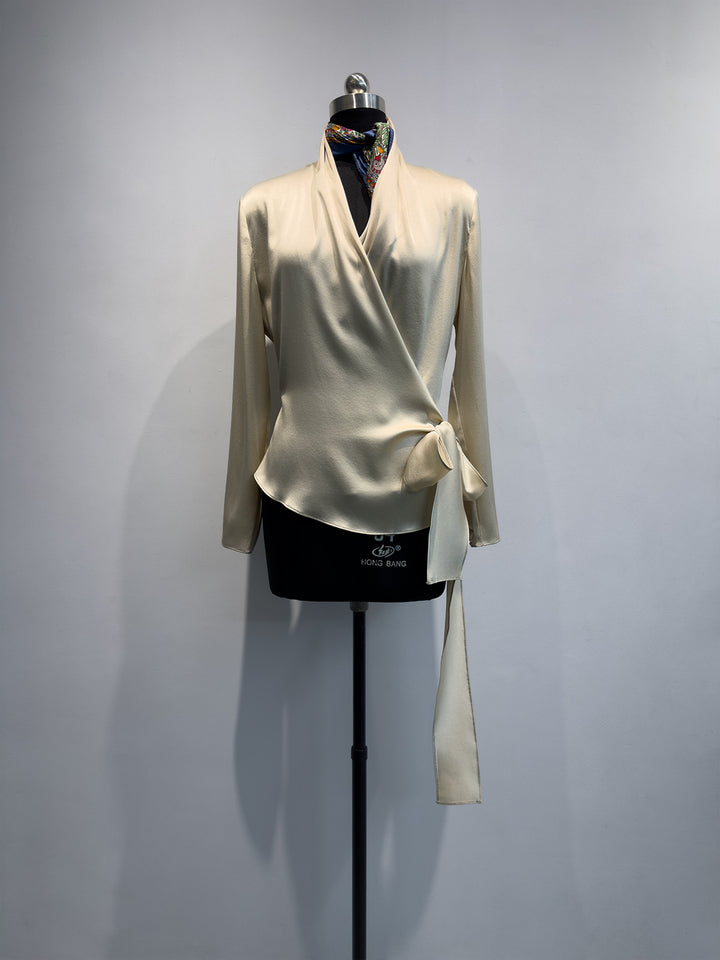 Damen Elegante Wickelbluse Echoarchiv