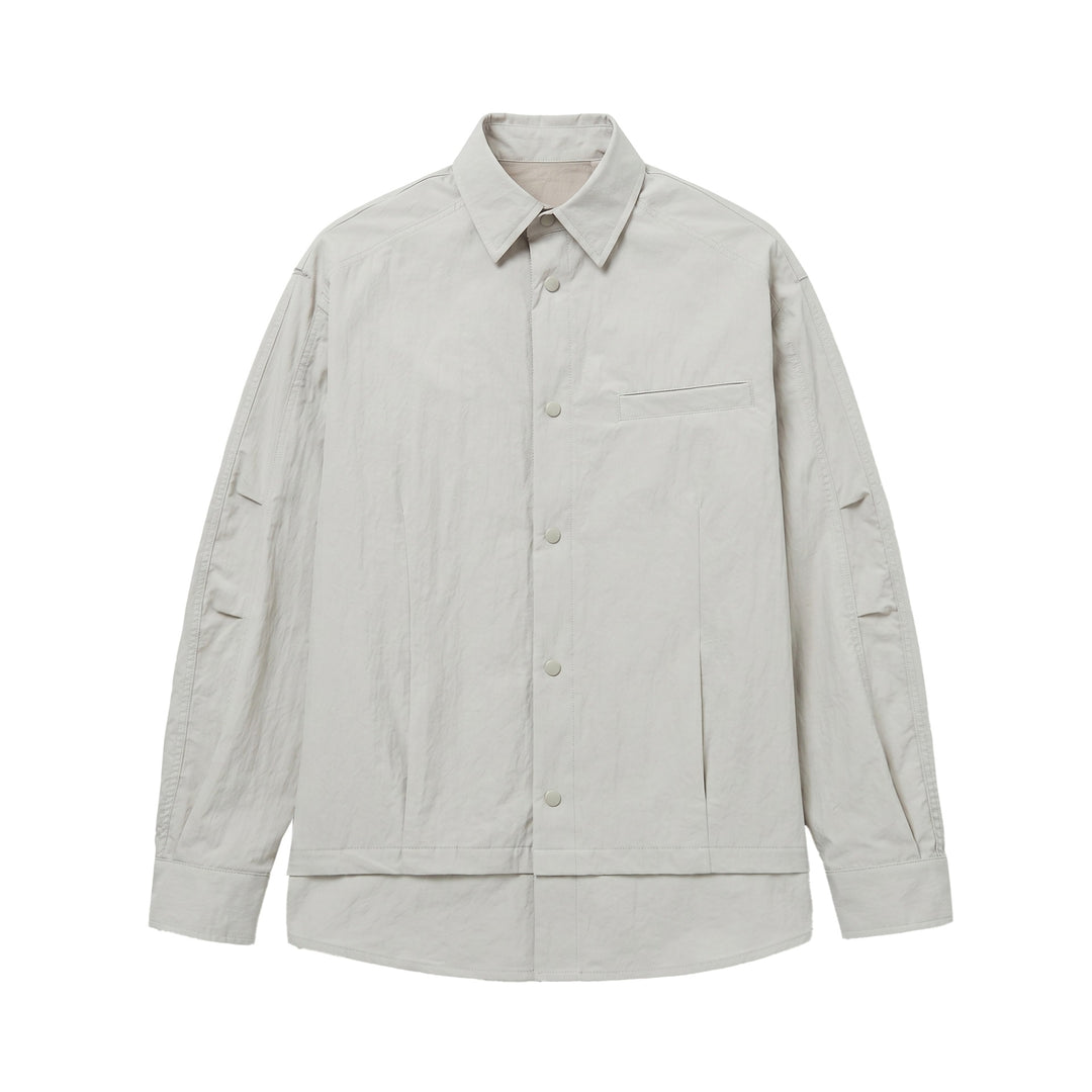 Unisex Oversize Hemdjacke mit Druckknöpfen, Kentkragen und Brust‑Welttasche Echoarchiv