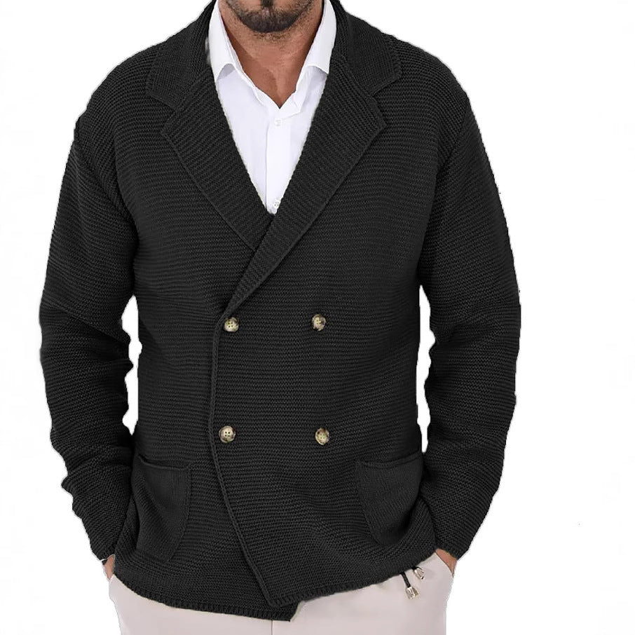 Herren Strickjacke mit doppelter Knopfleiste und modernen Taschen Echoarchiv