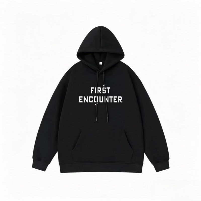 Unisex Oversize-Kapuzenpullover mit großem Frontprint, Kängurutasche und gerippten Bündchen Echo Archiv